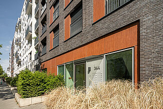 Access to the flats in the Alea mixed-use neighbourhood in Frankfurt.
