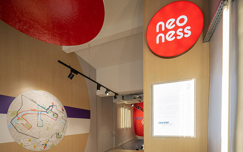 Neoness Madeleine Paris