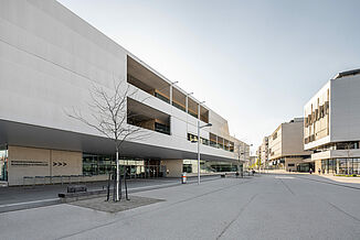 Various buildings of the Seestadt Aspern educational campus in Vienna.